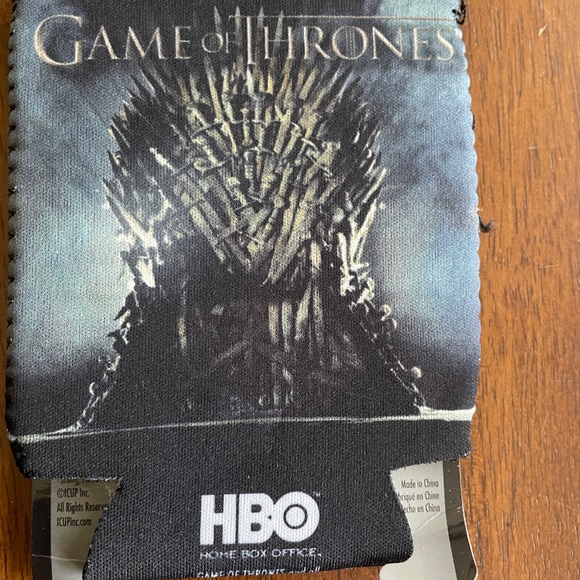 🎁 Game Of Thrones koozie NWT great stocking stuffer for a fan! - Picture 1 of 2